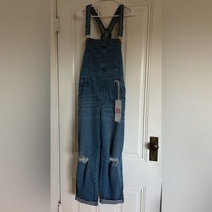 Celebrity Pink Boyfriend cut Overalls